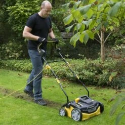 Powerplus POWXG7516 Verticuteerder / Verluchter - 1800W - 360mm -Fissler-winkel 67e1451dc41420a45d1ea852c07f7875